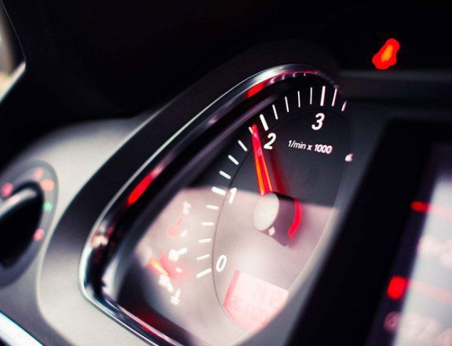 10 Lỗi Sử Dụng Ô Tô Khiến Xe Nhanh Hỏng Mà Nhiều Người Không Biết